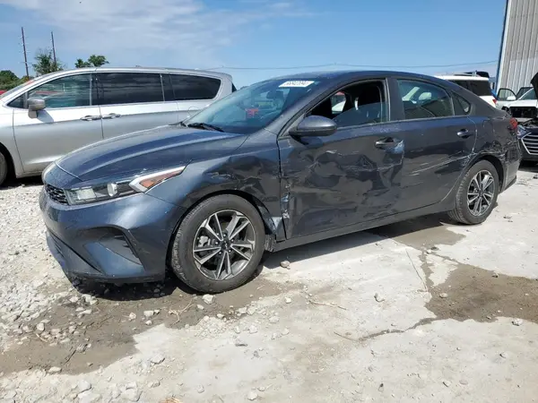 3KPF24AD2NE423707 2022 KIA FORTE - Image 1