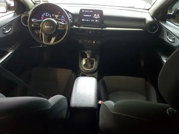 3KPF24AD2NE425036 2022 KIA FORTE - Image 8