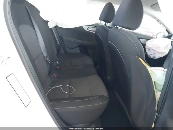 3KPF24AD2NE425361 2022 KIA FORTE - Image 8