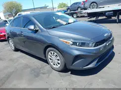 3KPF24AD2NE425408 2022 KIA FORTE