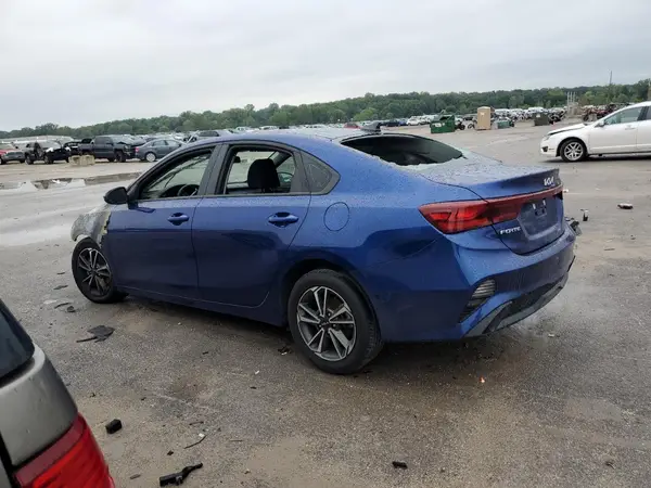 3KPF24AD2NE427577 2022 KIA FORTE - Image 2
