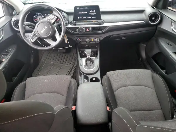 3KPF24AD2NE427983 2022 KIA FORTE - Image 8