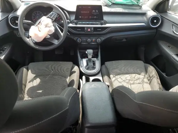 3KPF24AD2NE431614 2022 KIA FORTE - Image 8