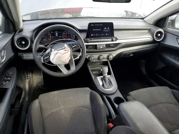 3KPF24AD2NE431631 2022 KIA FORTE - Image 8