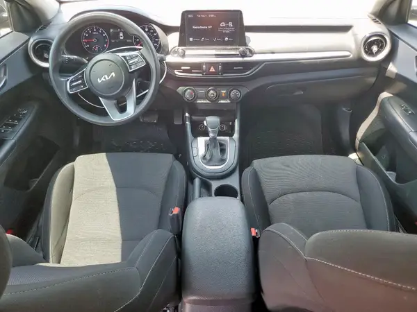 3KPF24AD2NE433122 2022 KIA FORTE - Image 8