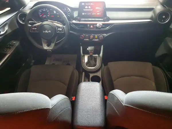 3KPF24AD2NE437672 2022 KIA FORTE - Image 8