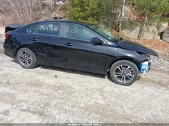 3KPF24AD2NE439177 2022 KIA FORTE
