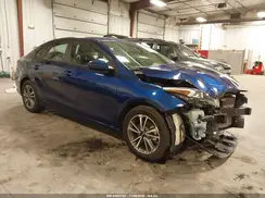 3KPF24AD2NE440376 2022 KIA FORTE