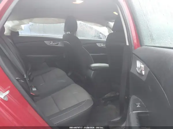 3KPF24AD2NE441530 2022 KIA FORTE - Image 8