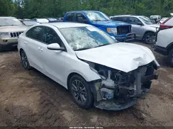 3KPF24AD2NE441575 2022 KIA FORTE