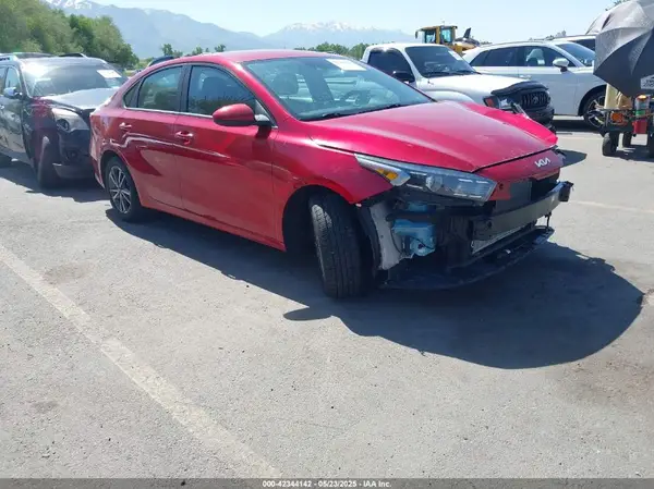 3KPF24AD2NE451474 2022 KIA FORTE - Image 1