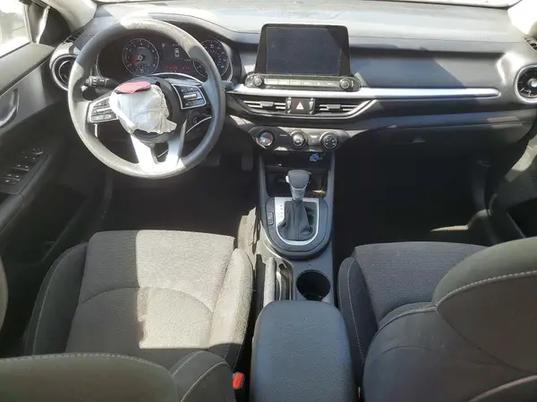 3KPF24AD2NE456738 2022 KIA FORTE - Image 8