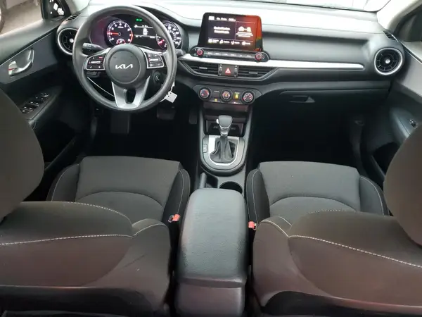 3KPF24AD2NE461034 2022 KIA FORTE - Image 8