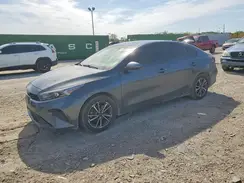 3KPF24AD2NE463933 2022 KIA FORTE