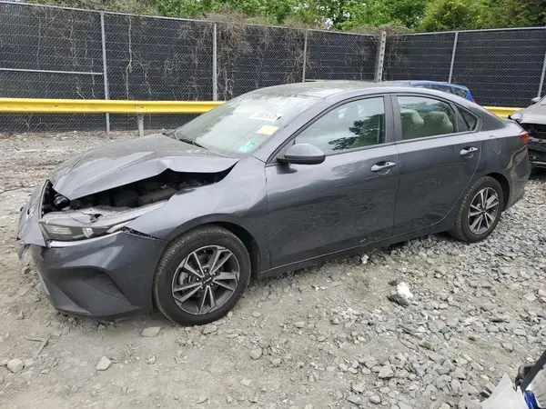 3KPF24AD2NE464113 2022 KIA FORTE - Image 1