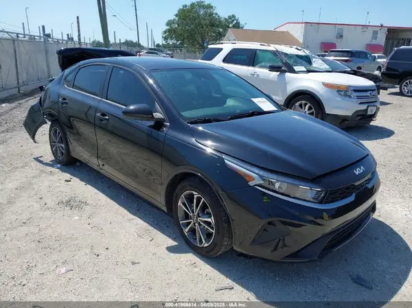 3KPF24AD2NE464578 2022 KIA FORTE - Image 1