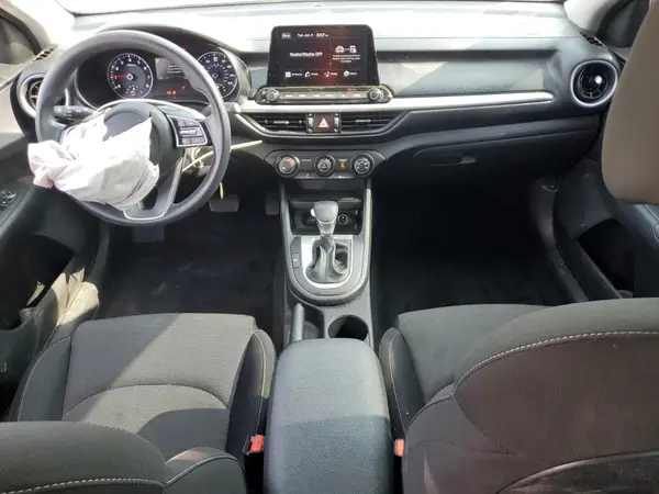 3KPF24AD2NE465858 2022 KIA FORTE - Image 8