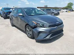 3KPF24AD2NE467626 2022 KIA FORTE
