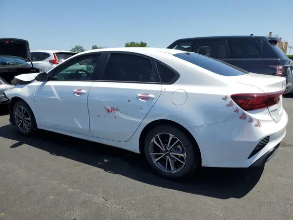 3KPF24AD2NE468291 2022 KIA FORTE - Image 2