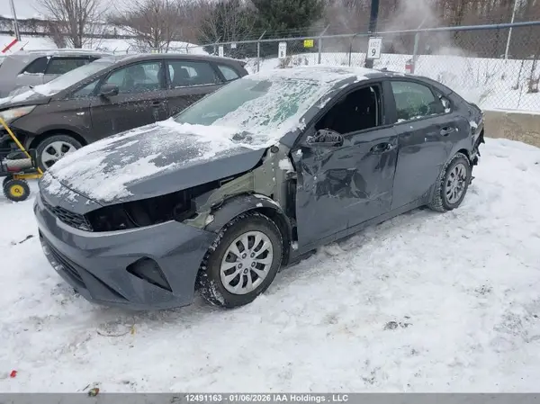 3KPF24AD2NE468341 2022 KIA FORTE - Image 2