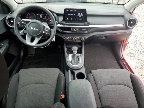 3KPF24AD2NE471563 2022 KIA FORTE - Image 8