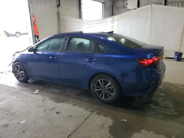3KPF24AD2NE472633 2022 KIA FORTE - Image 2