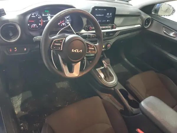 3KPF24AD2NE472633 2022 KIA FORTE - Image 8