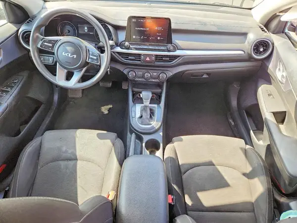 3KPF24AD2NE473880 2022 KIA FORTE - Image 8