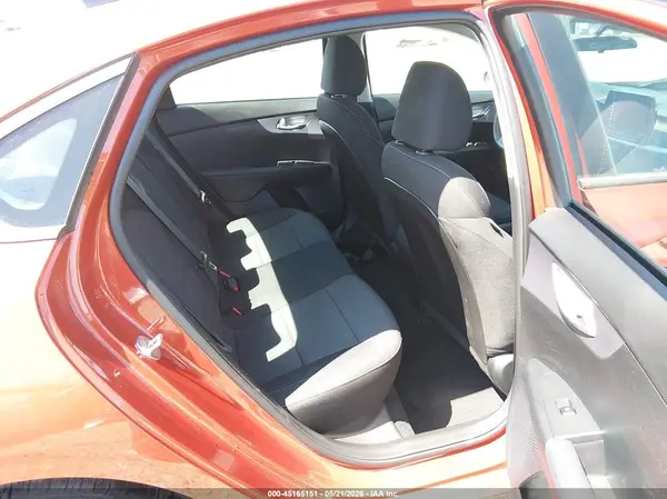 3KPF24AD2NE474320 2022 KIA FORTE - Image 8