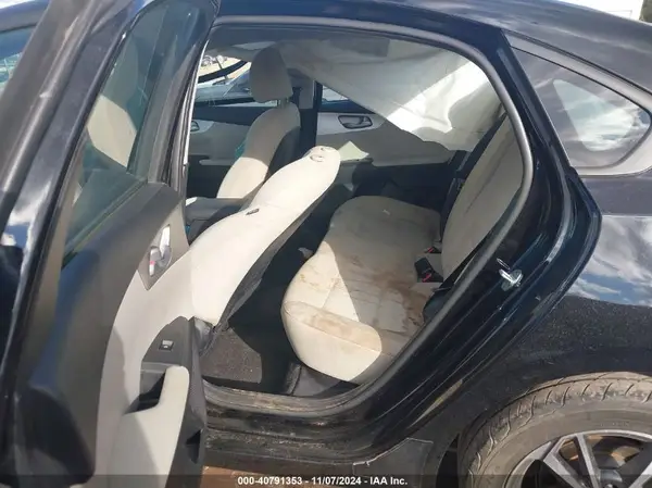 3KPF24AD2NE474964 2022 KIA FORTE - Image 8