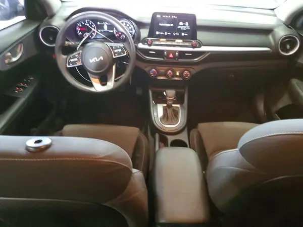 3KPF24AD2NE477962 2022 KIA FORTE - Image 8