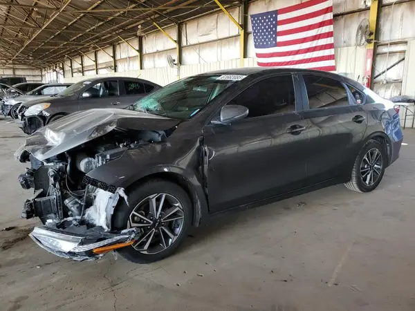3KPF24AD2NE486290 2022 KIA FORTE - Image 1