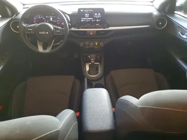 3KPF24AD2NE487102 2022 KIA FORTE - Image 8