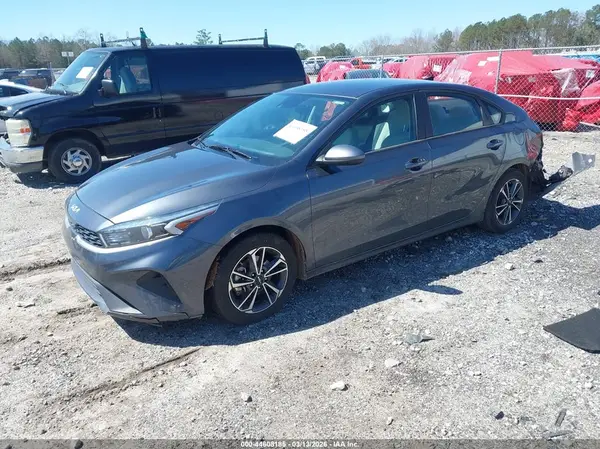 3KPF24AD2NE487469 2022 KIA FORTE - Image 2
