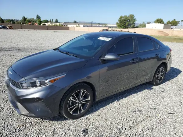 3KPF24AD2NE490162 2022 KIA FORTE - Image 1