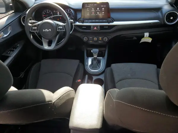3KPF24AD2NE490162 2022 KIA FORTE - Image 8