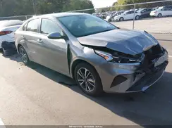3KPF24AD2NE490209 2022 KIA FORTE