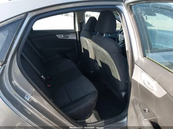 3KPF24AD2NE490209 2022 KIA FORTE - Image 8
