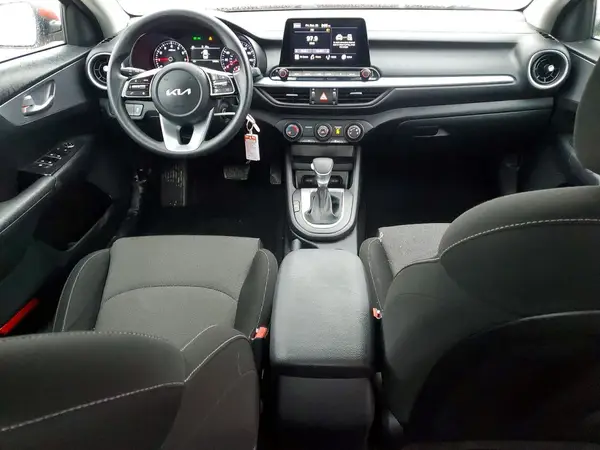 3KPF24AD2NE490422 2022 KIA FORTE - Image 8