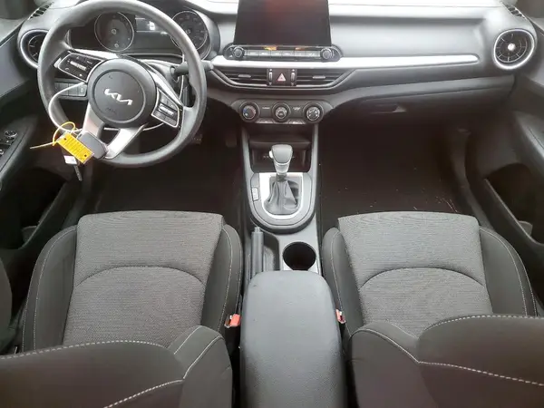 3KPF24AD2NE491280 2022 KIA FORTE - Image 8