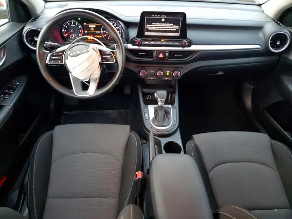 3KPF24AD2NE491473 2022 KIA FORTE - Image 8