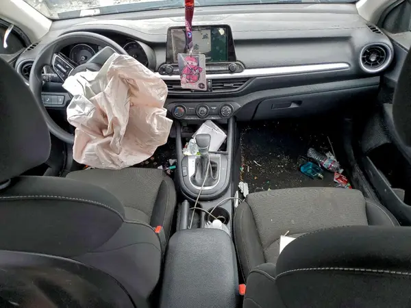 3KPF24AD2NE492431 2022 KIA FORTE - Image 8