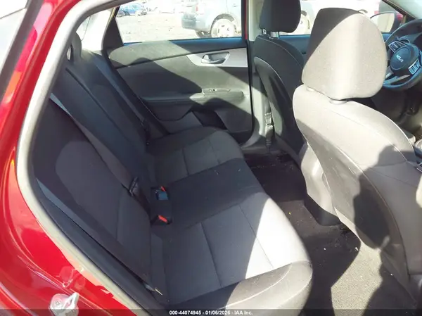 3KPF24AD2NE493367 2022 KIA FORTE - Image 8