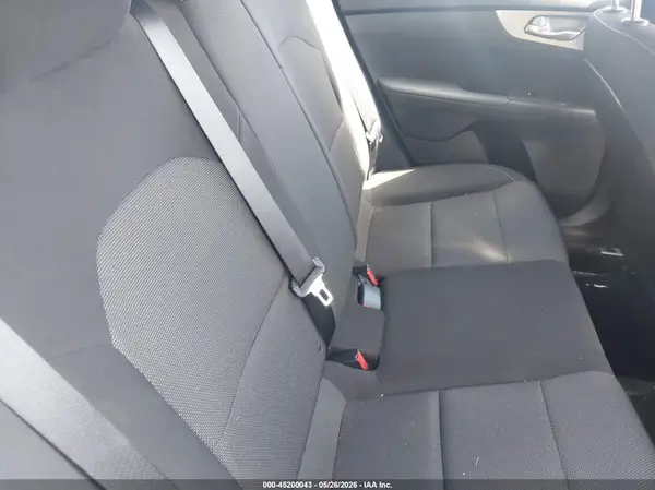 3KPF24AD2NE496852 2022 KIA FORTE - Image 8