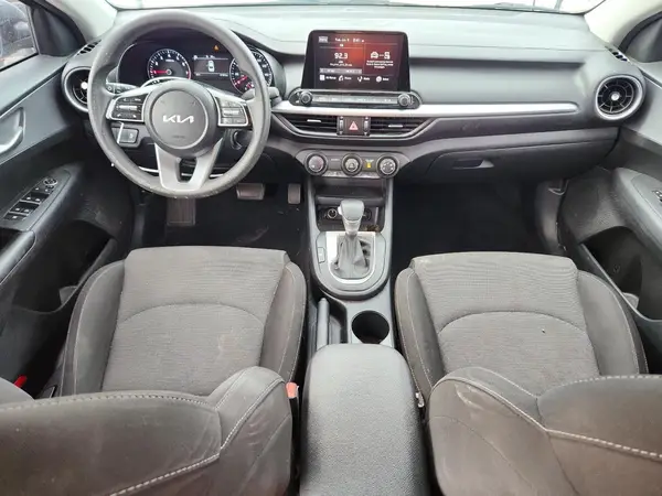 3KPF24AD2NE497595 2022 KIA FORTE - Image 8