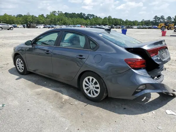 3KPF24AD2NE498312 2022 KIA FORTE - Image 2