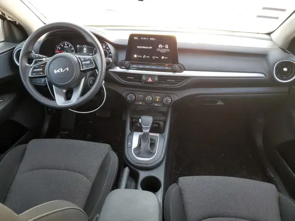 3KPF24AD2NE499220 2022 KIA FORTE - Image 8