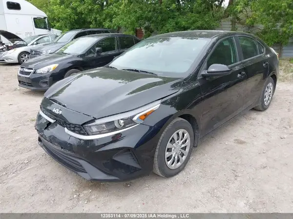 3KPF24AD2NE519868 2022 KIA FORTE - Image 2