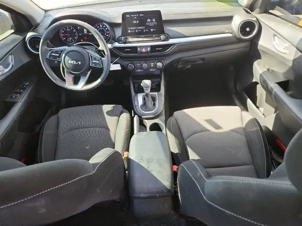 3KPF24AD2PE507612 2023 KIA FORTE - Image 8