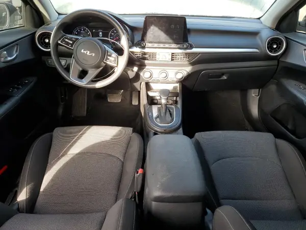 3KPF24AD2PE507819 2023 KIA FORTE - Image 8